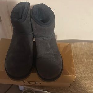 Used Ugg Booties